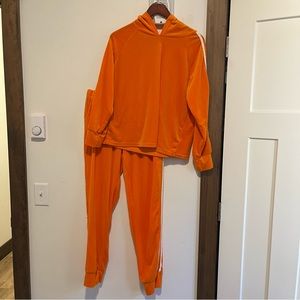 Hotouch Orange Tracksuit Size XL